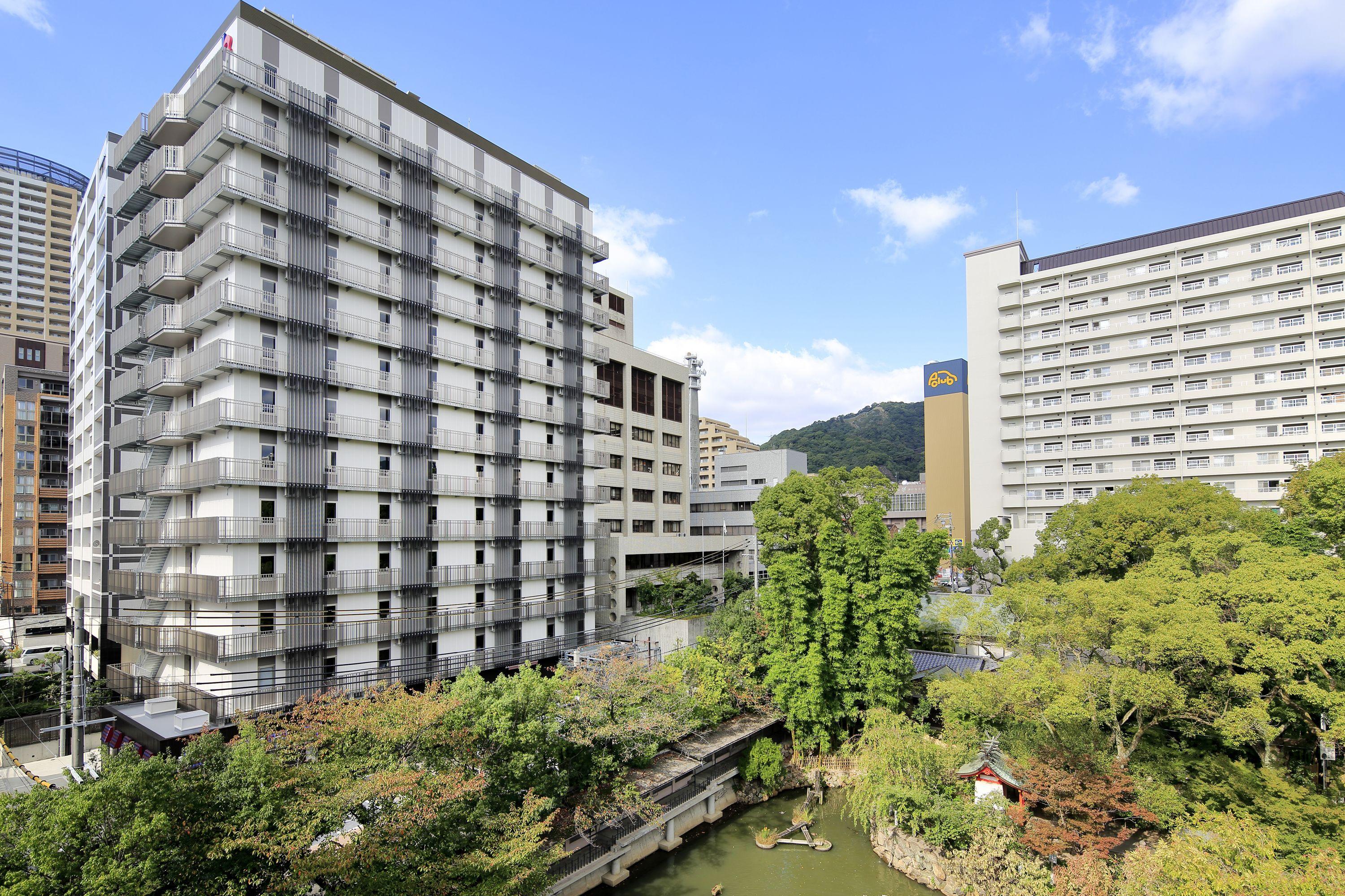 Staying In Kobe City Centre: 2 Central Hotels Compared